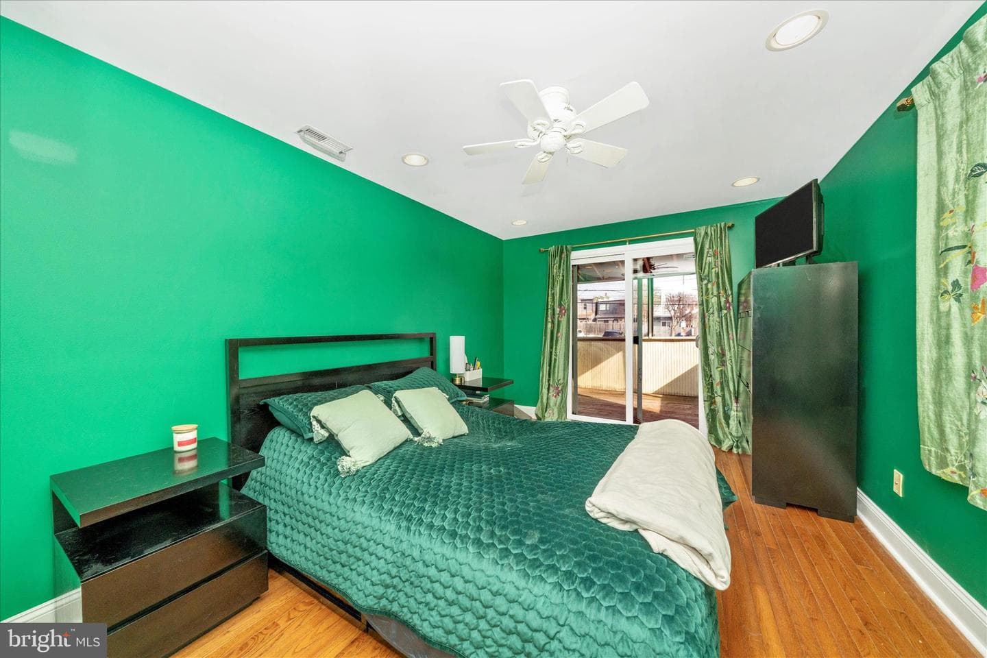 3535 Roland Avenue photo 23