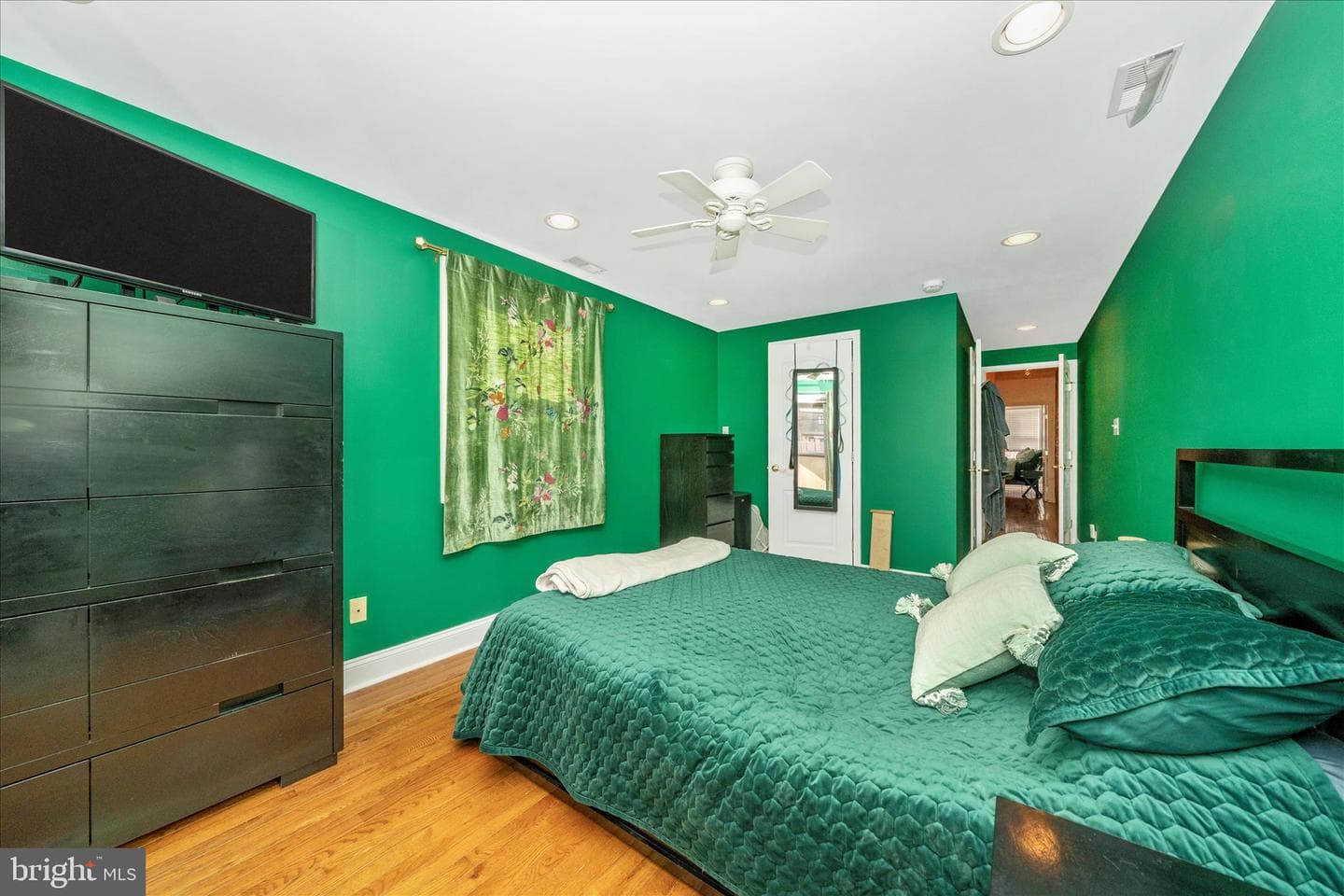3535 Roland Avenue photo 25