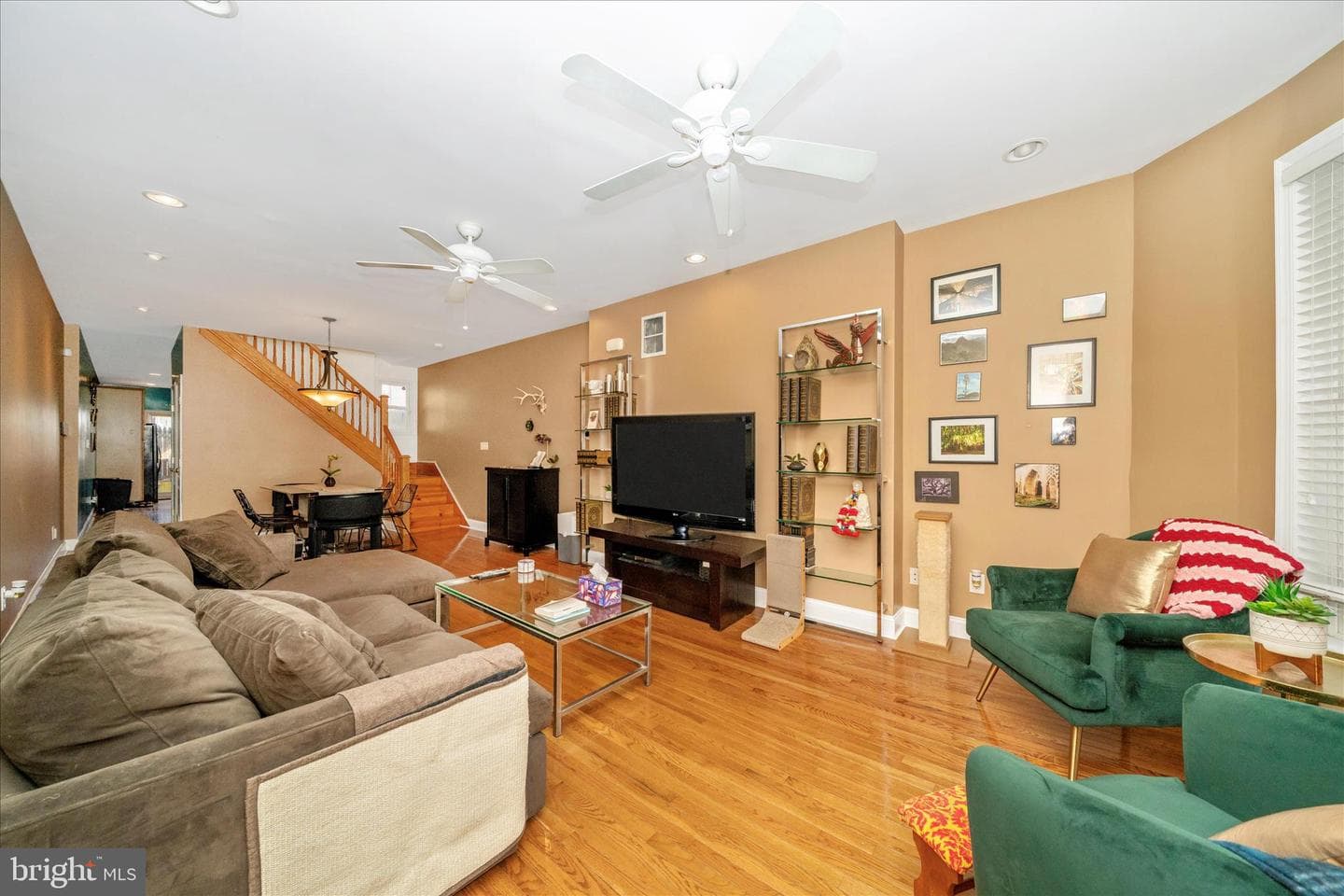 3535 Roland Avenue photo 4