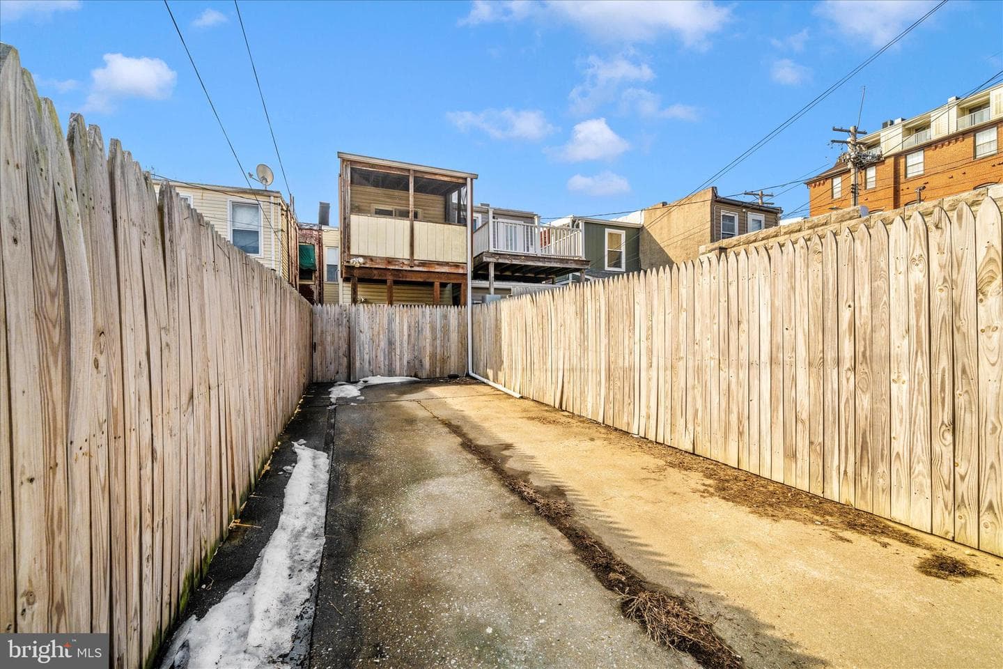 3535 Roland Avenue photo 46