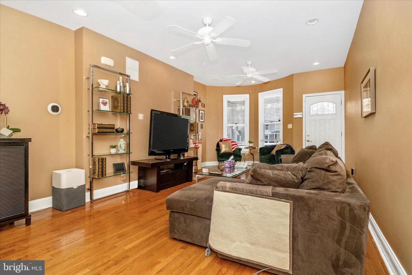 3535 Roland Avenue photo 5