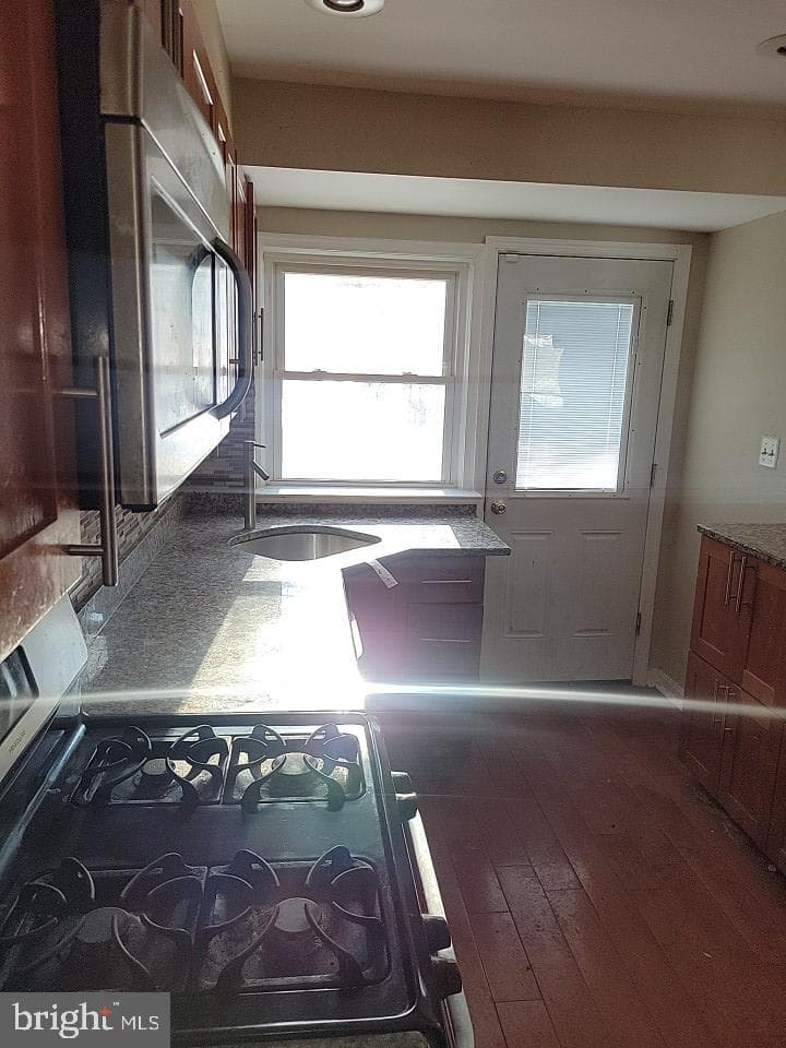 837 Reverdy Road photo 7