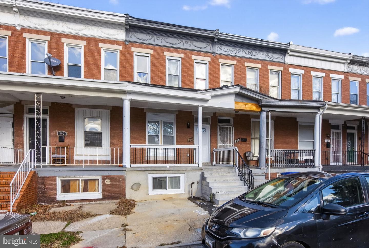 504 E 43rd Street photo 3