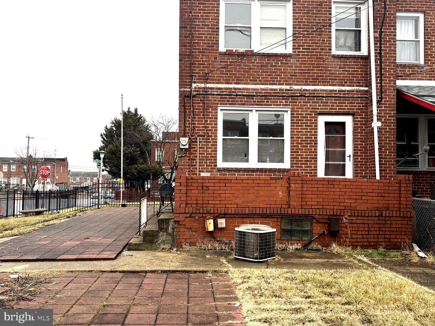 400 Imla Street photo 2