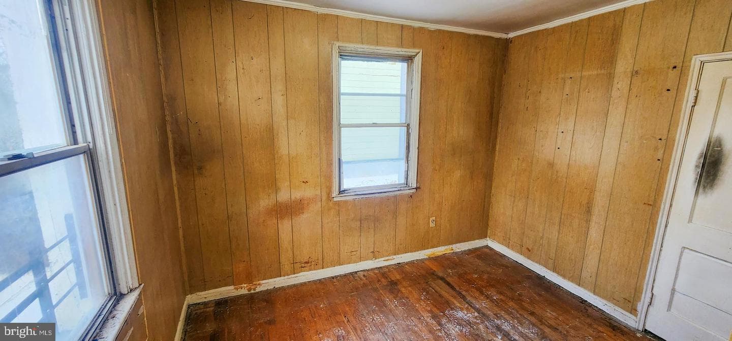 2918 Forest Glen Road photo 9