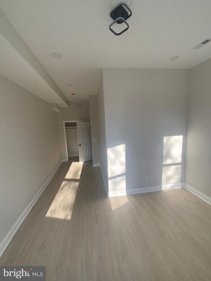 2141 Druid Hill Avenue photo 25