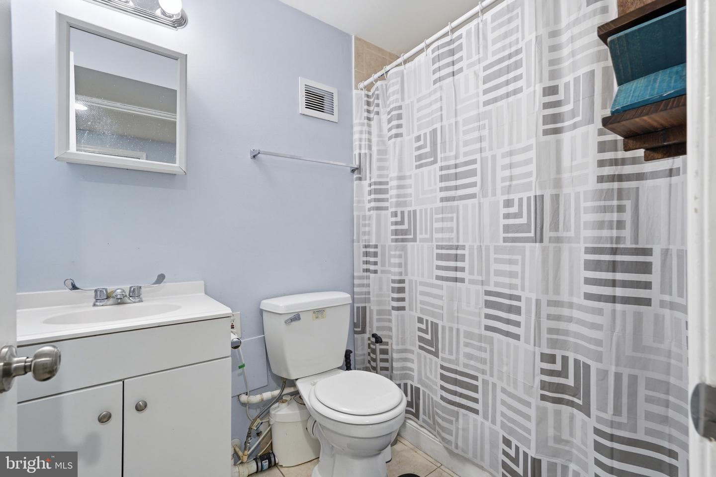 2854 Lake Avenue photo 23