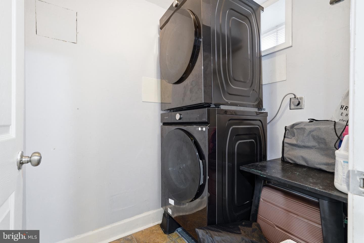 2854 Lake Avenue photo 27