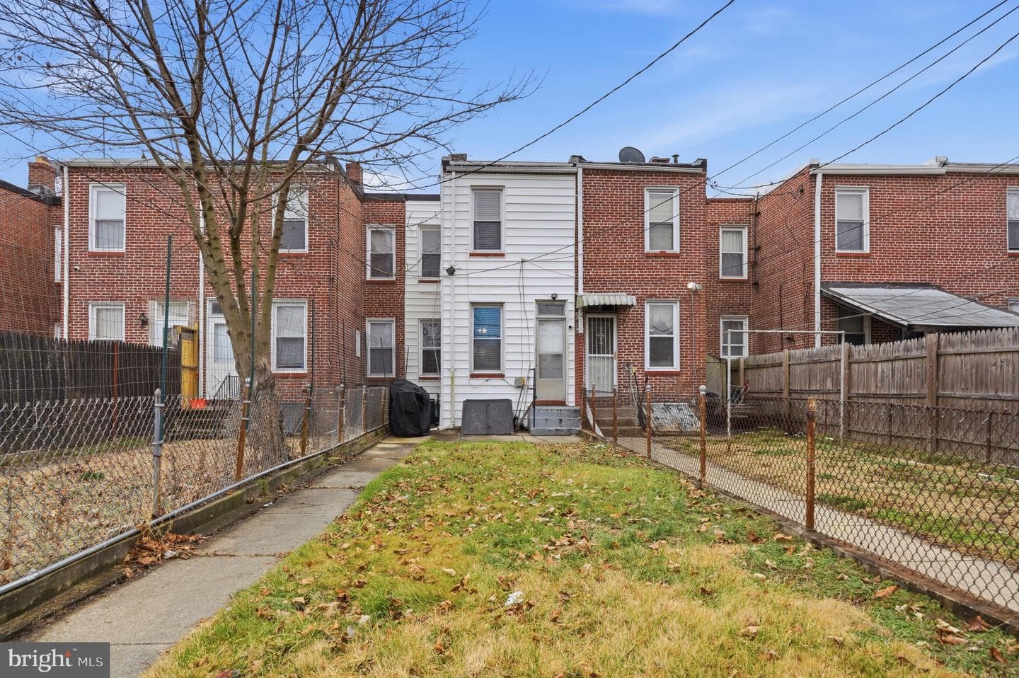 2854 Lake Avenue photo 30