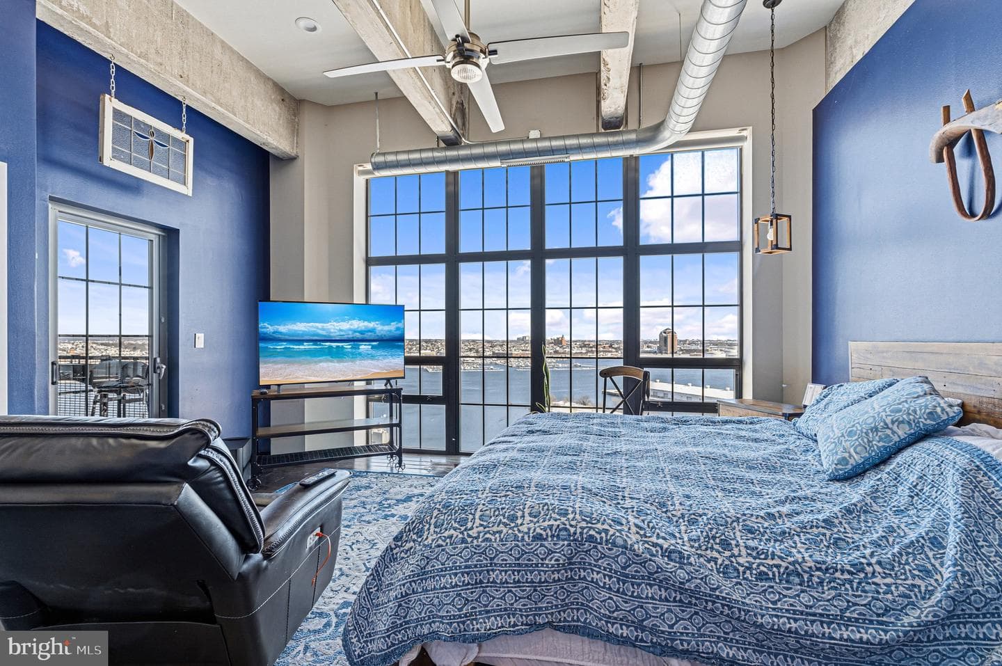 1200 Steuart Street #1711 photo 17