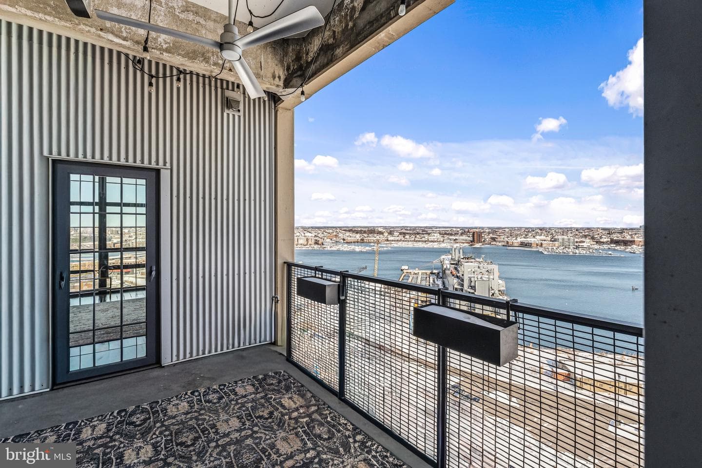 1200 Steuart Street #1711 photo 29