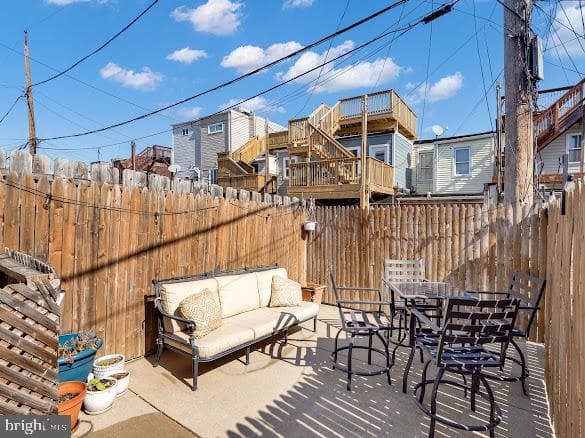1519 Henry Street photo 9
