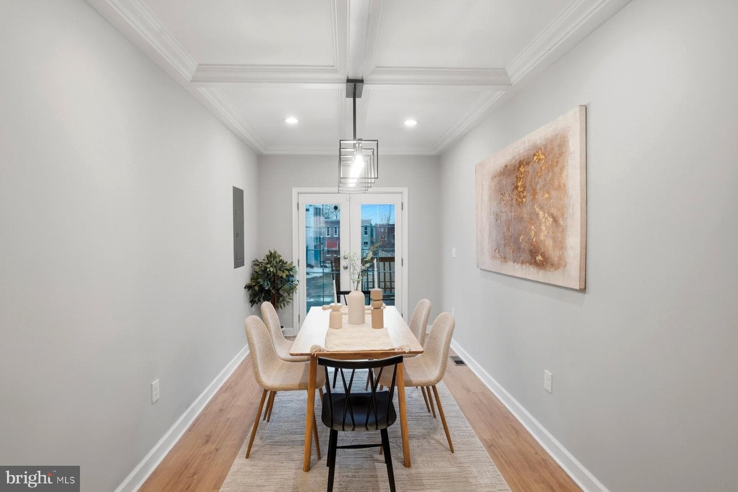 1028 N Fulton Avenue photo 12