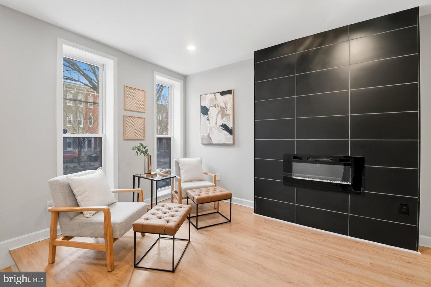 1028 N Fulton Avenue photo 3