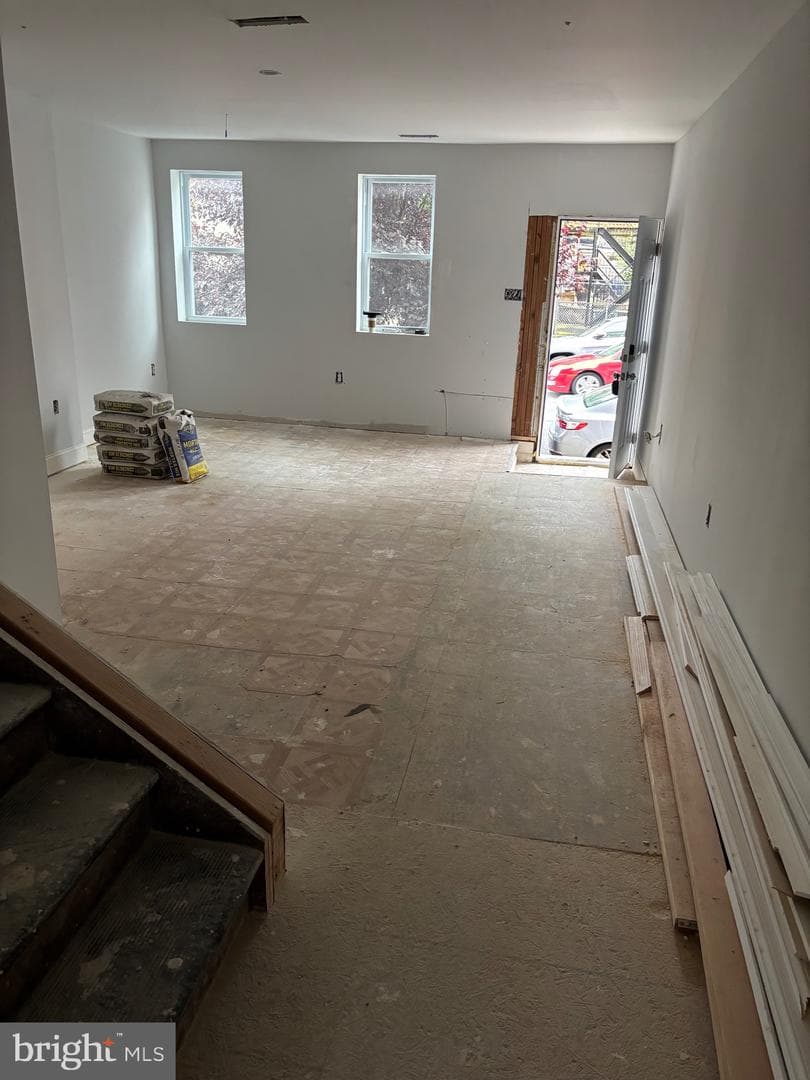 1207 Myrtle Avenue photo 3