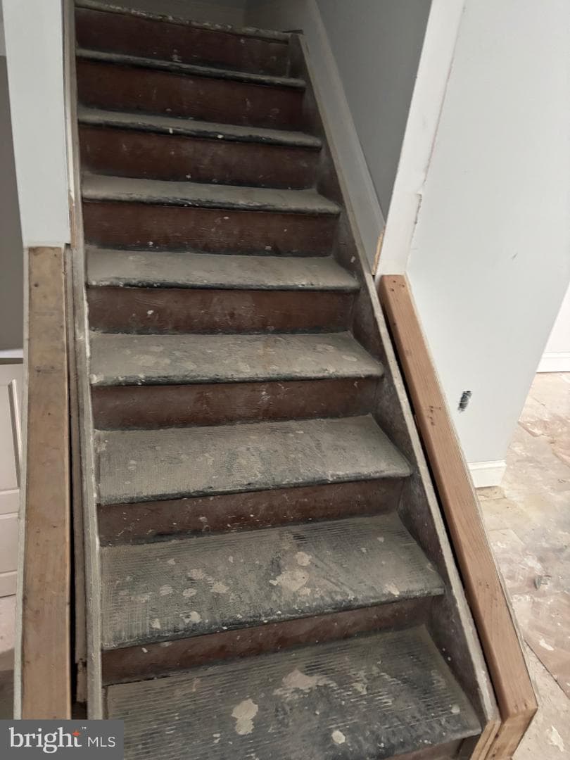 1207 Myrtle Avenue photo 4
