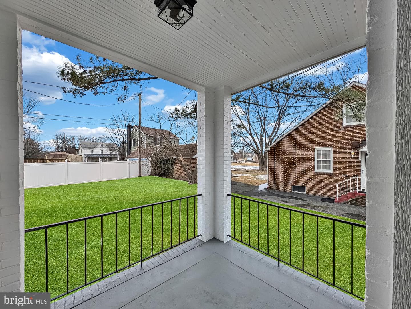 4902 Walther Avenue photo 45