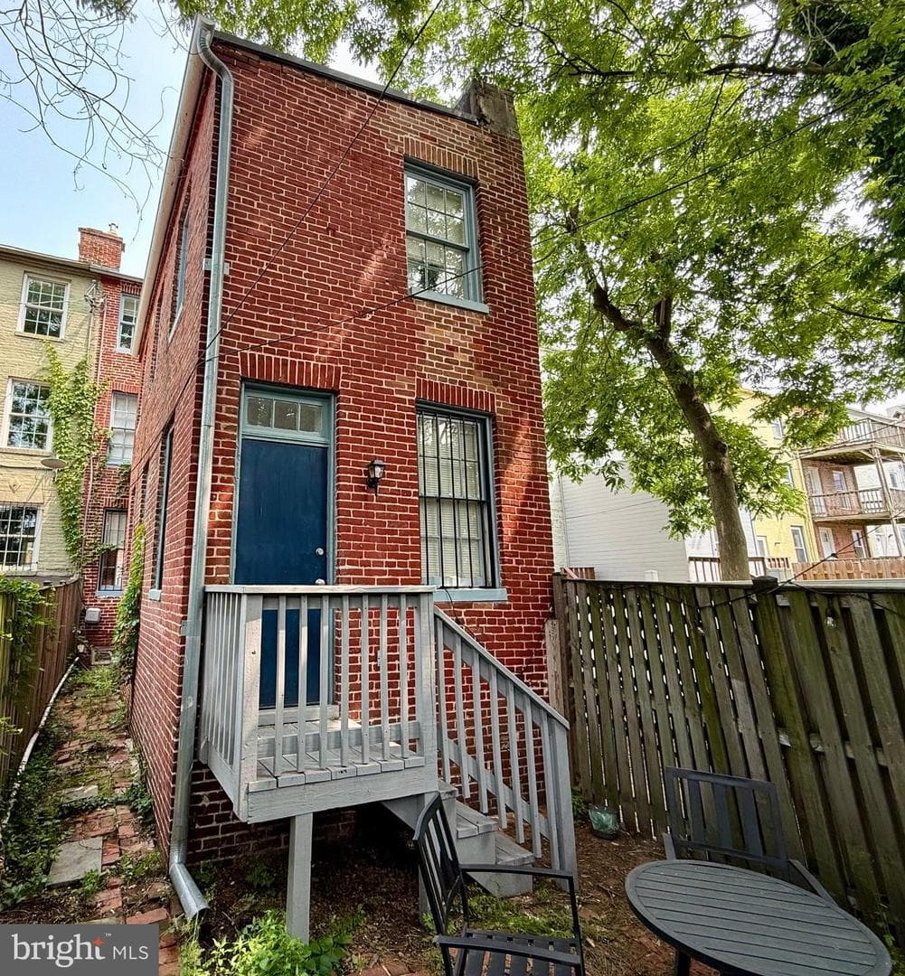 659 Portland Street photo 31