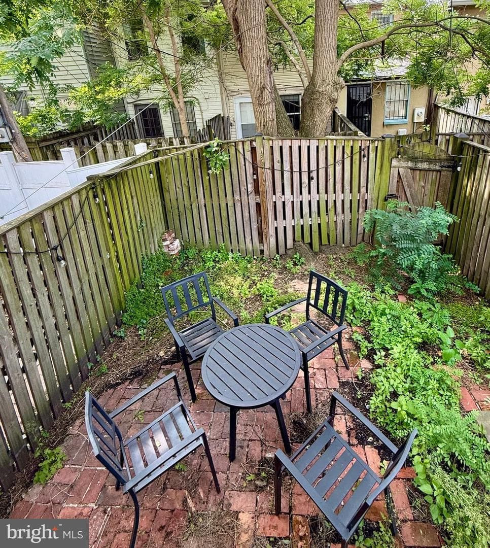 659 Portland Street photo 33