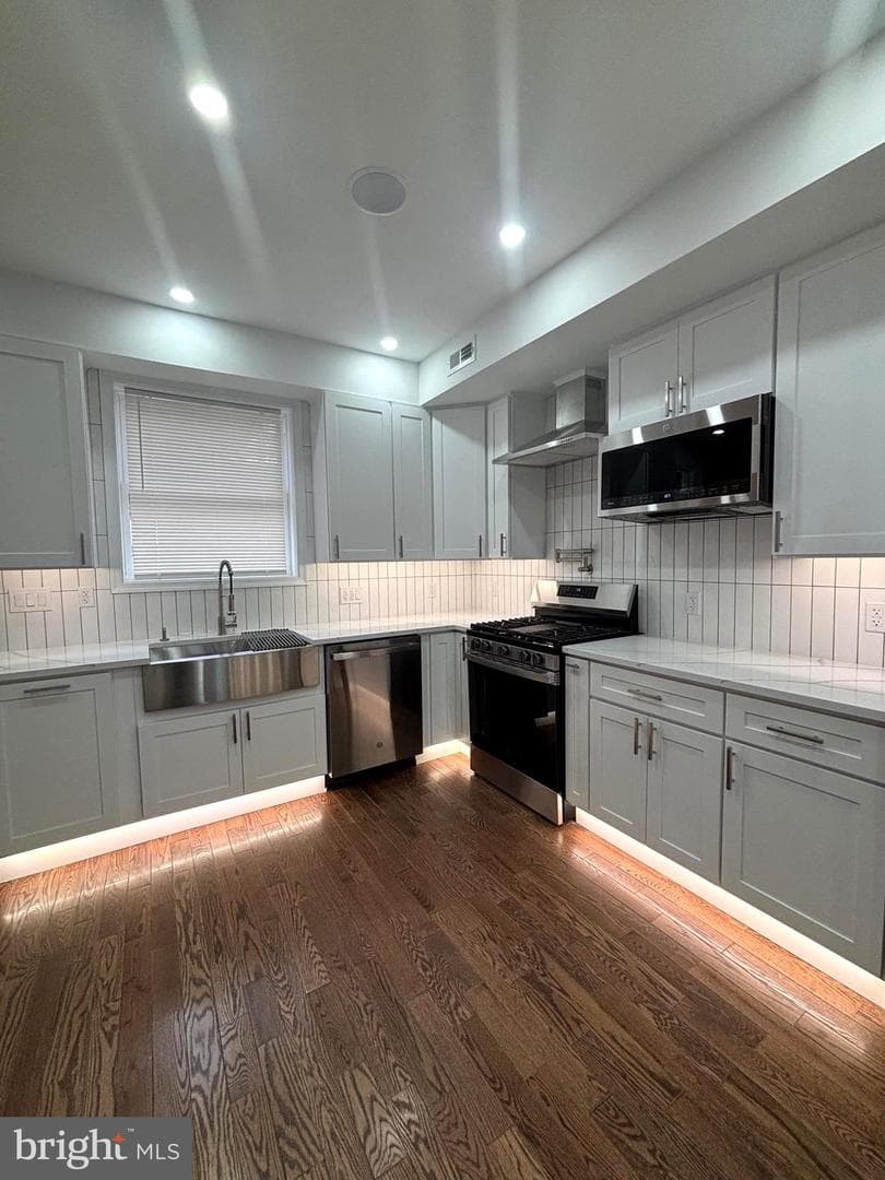 1510 N Collington Avenue photo 30