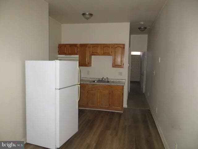 2731 Parkwood Avenue photo 4