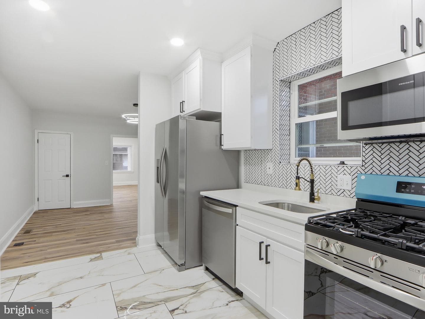 5607 Ready Avenue photo 12