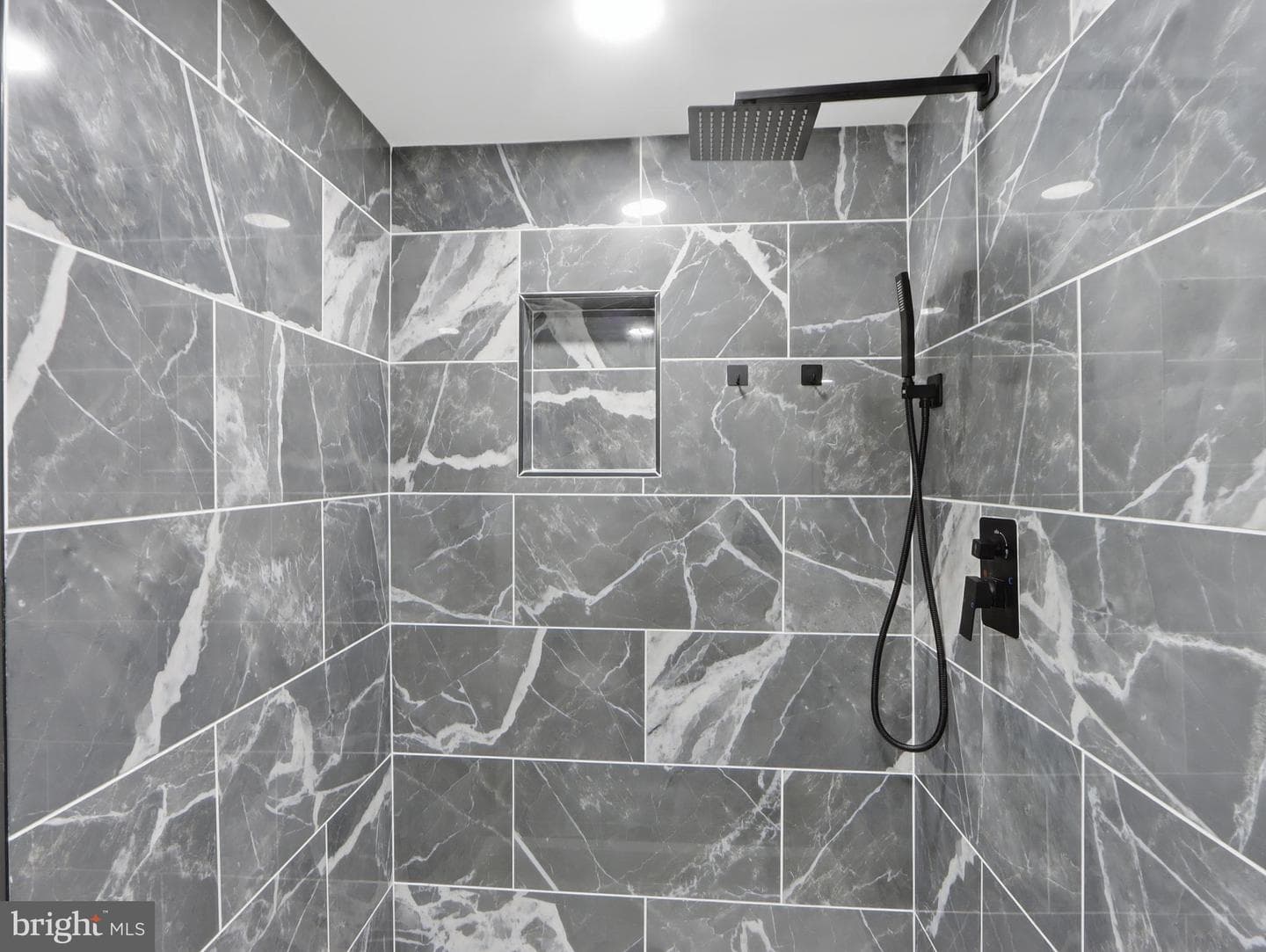 5607 Ready Avenue photo 32