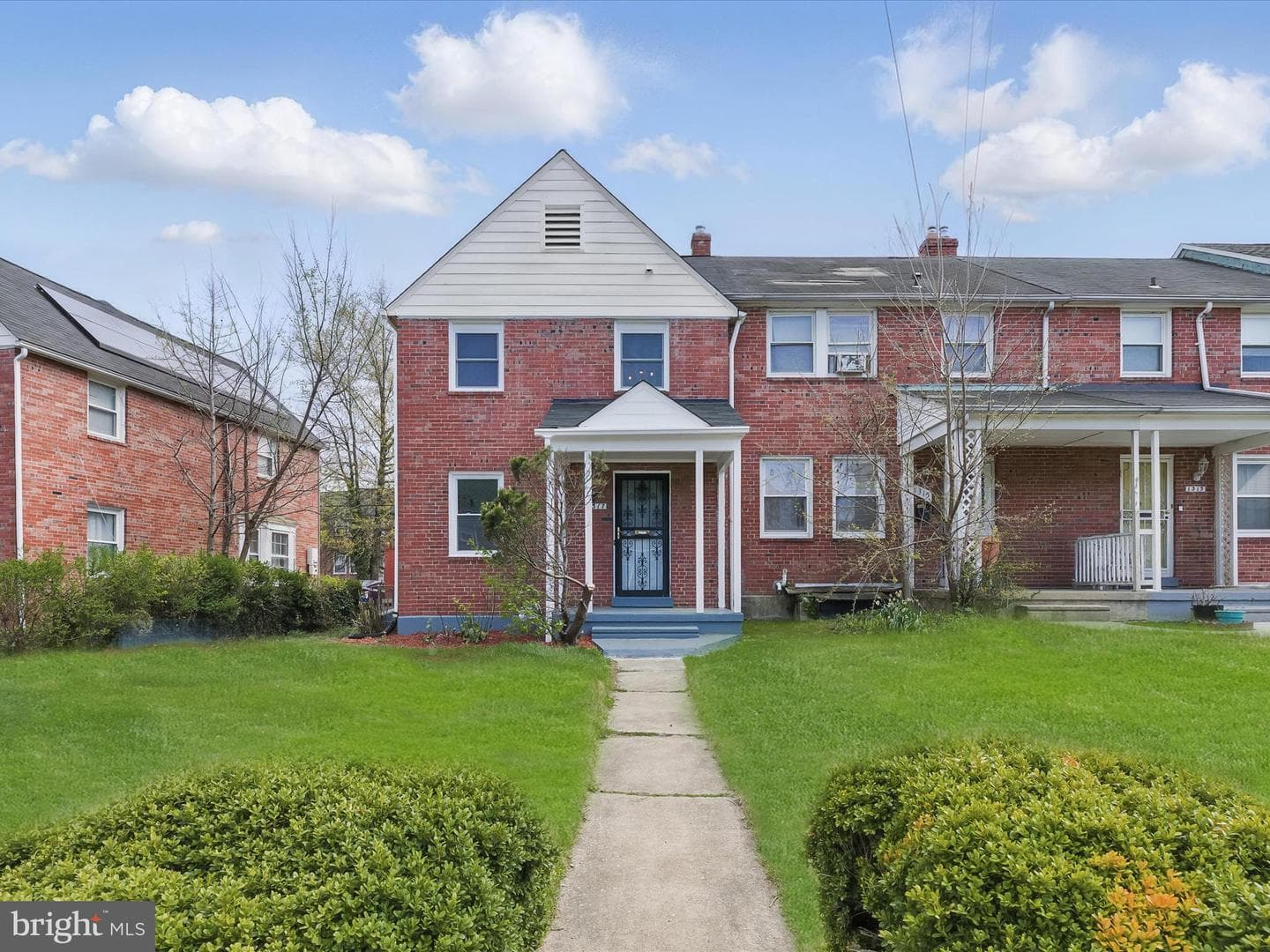 1317 Pentwood Road photo 1