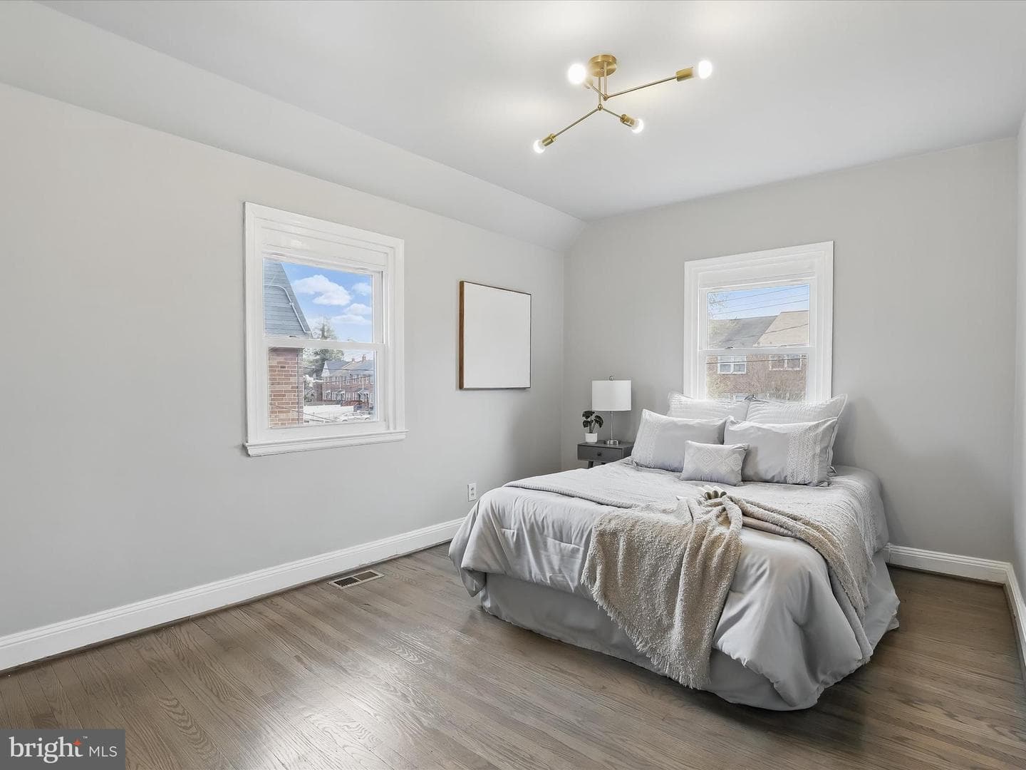 1317 Pentwood Road photo 21