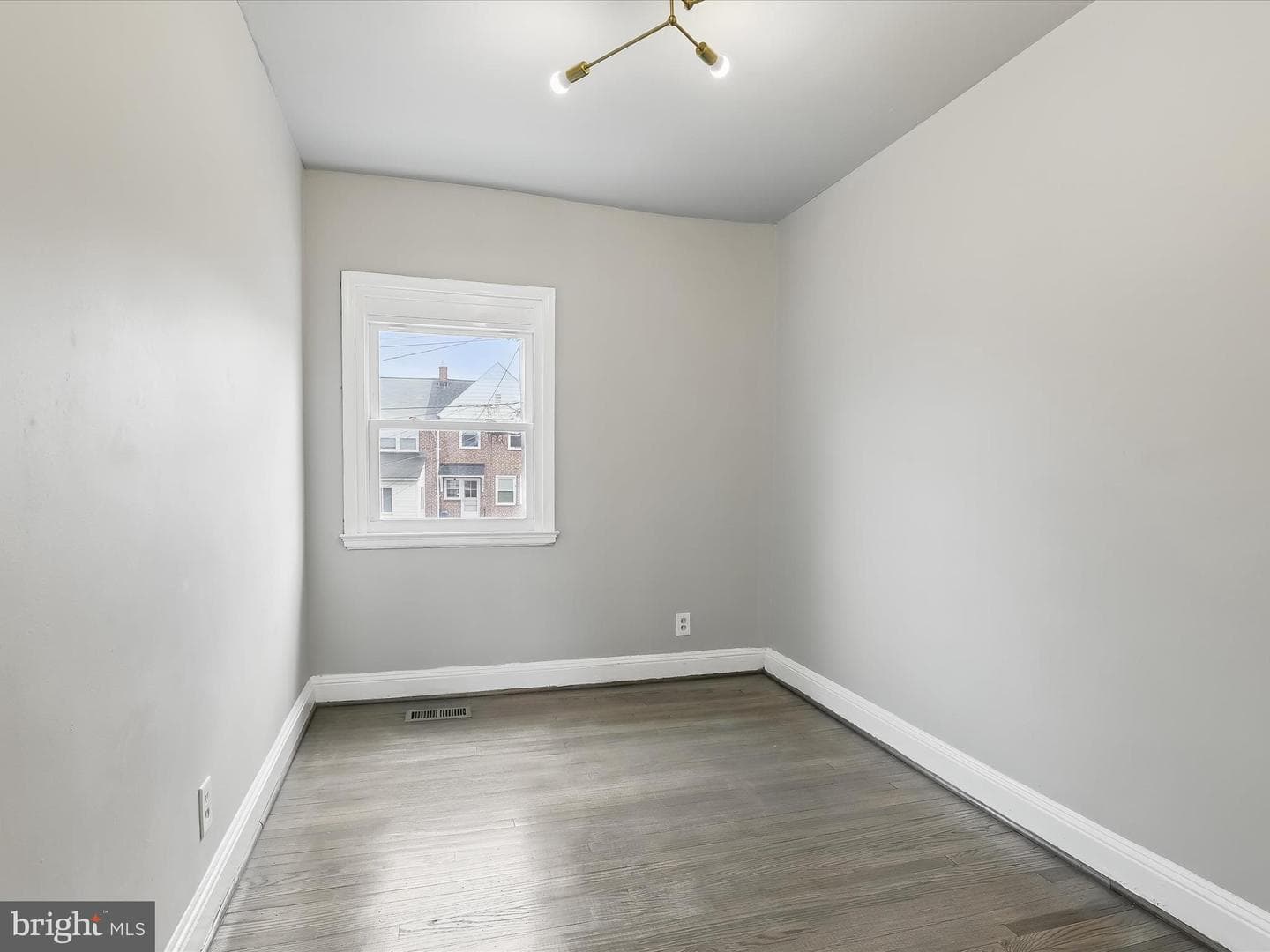 1317 Pentwood Road photo 24