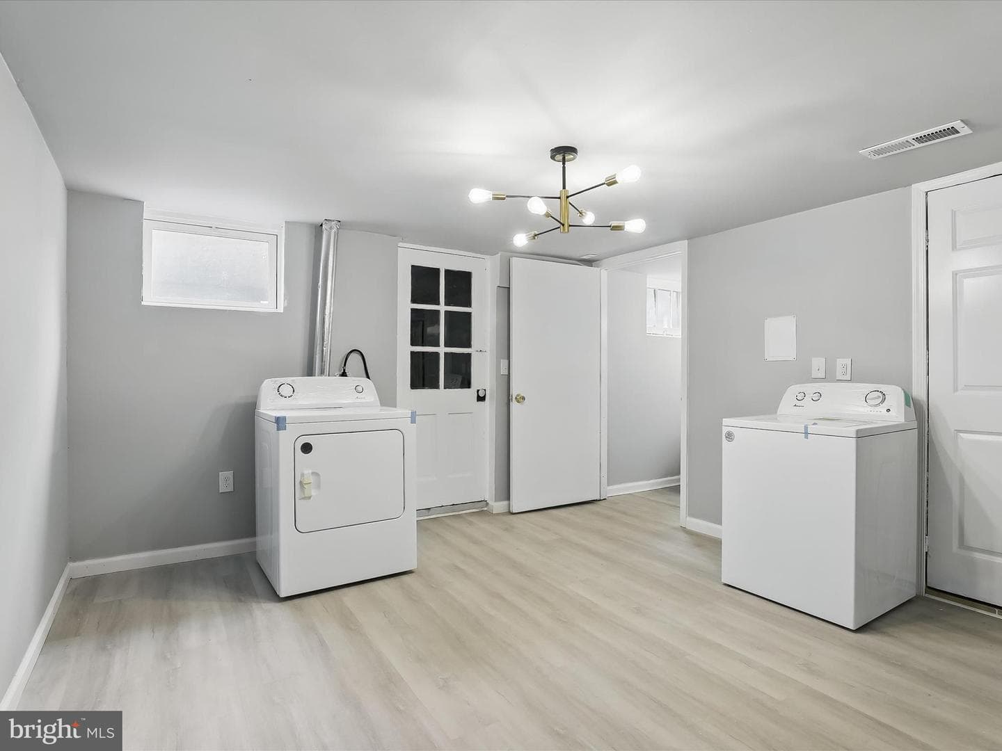 1317 Pentwood Road photo 33