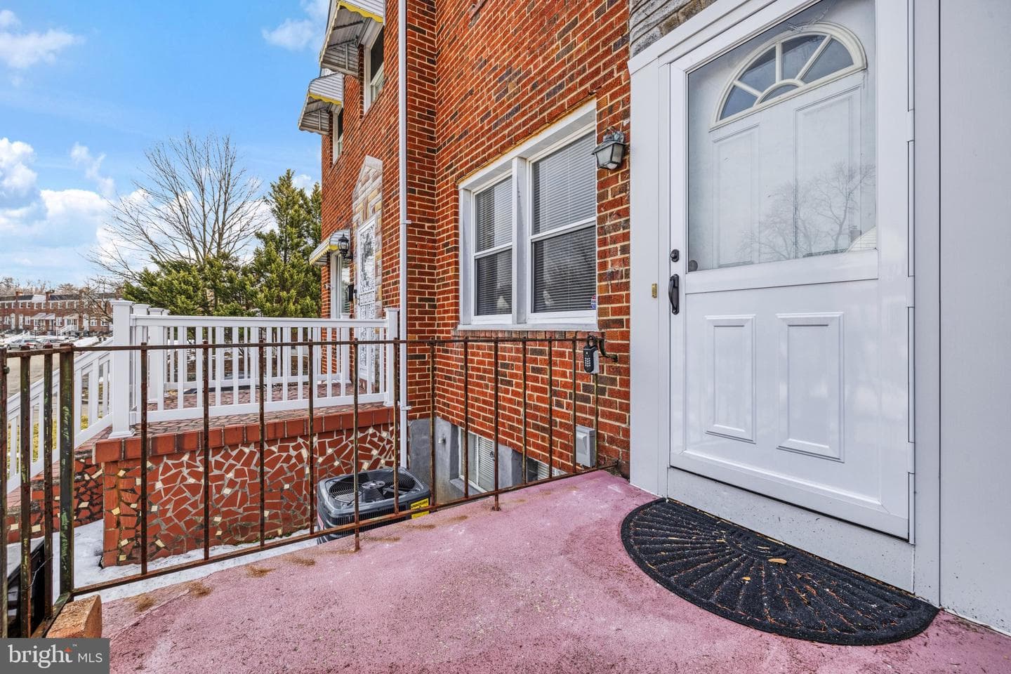 4629 Chatford Avenue photo 11