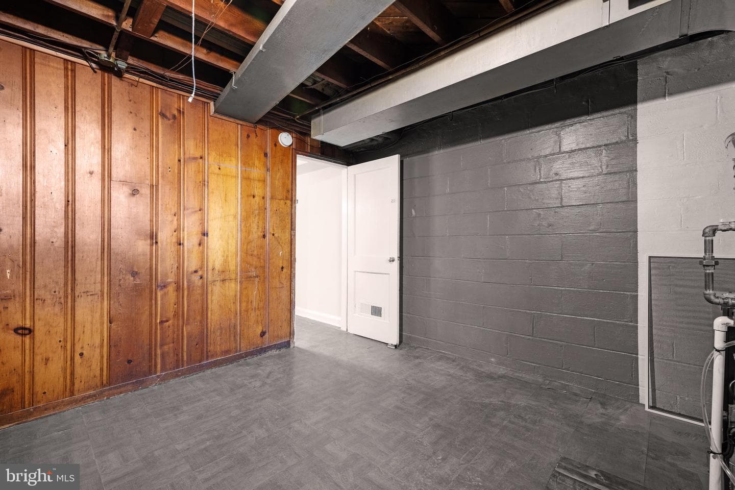 4629 Chatford Avenue photo 39