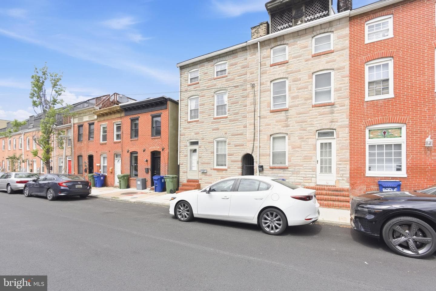 2222 Cambridge Street photo 3