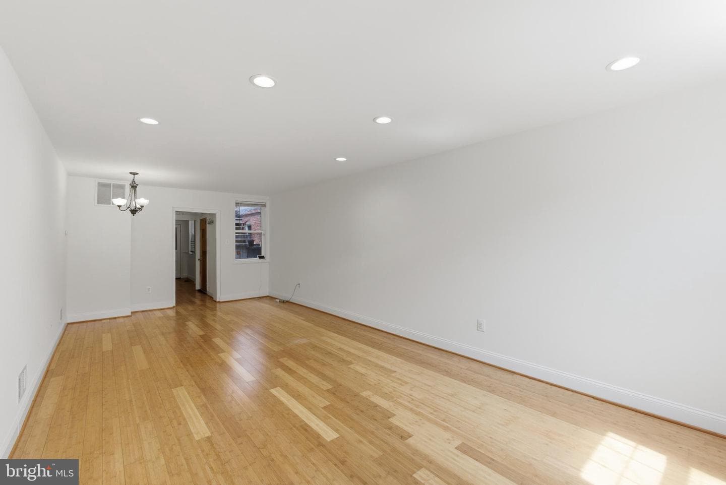 2222 Cambridge Street photo 6