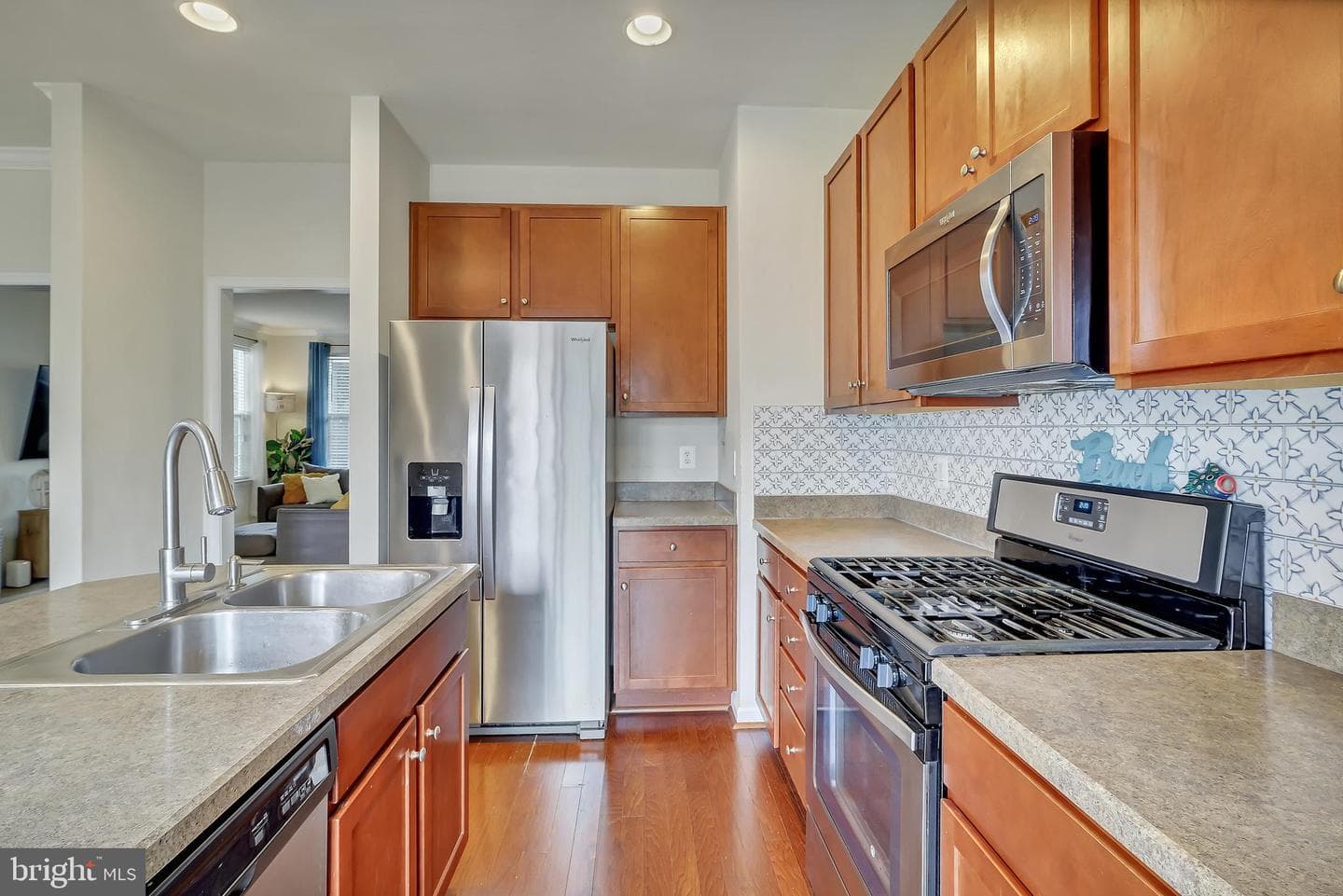 4515 Maple Wood Drive photo 4