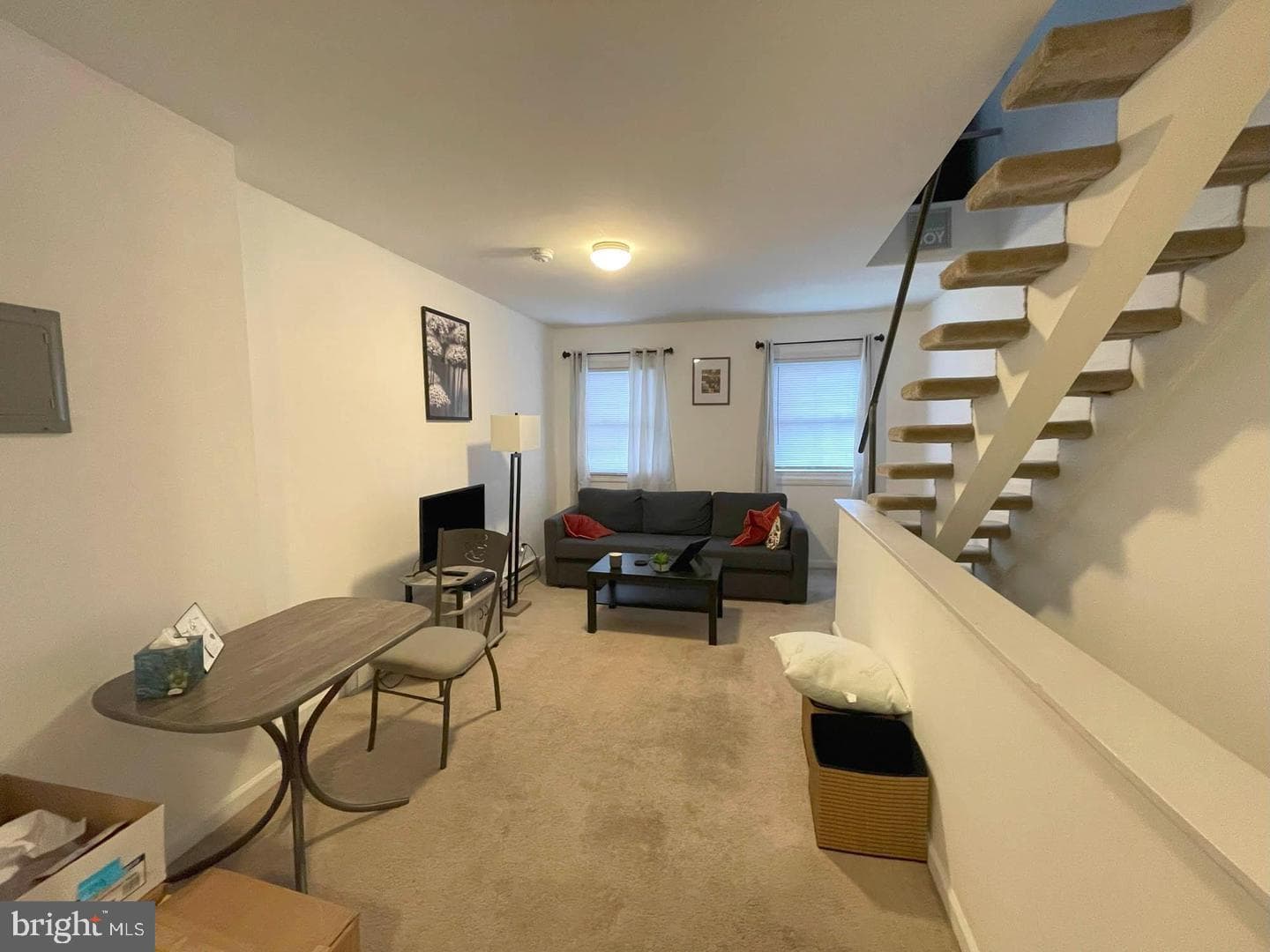 1110 Cathedral St photo 6