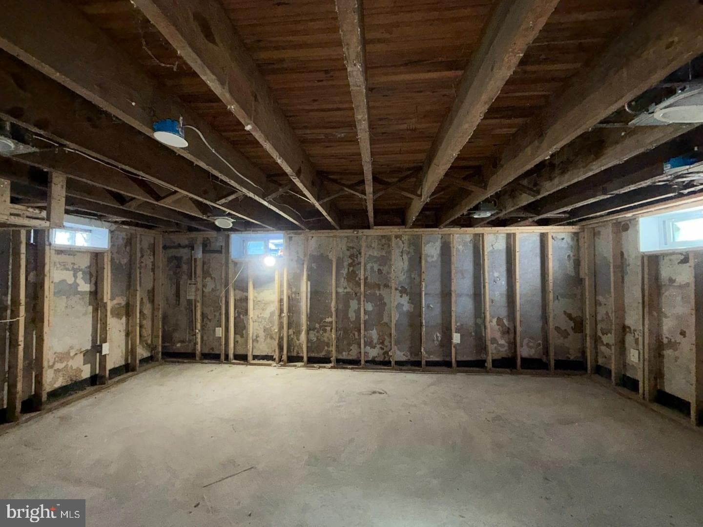 3830 Brooklyn Avenue photo 33