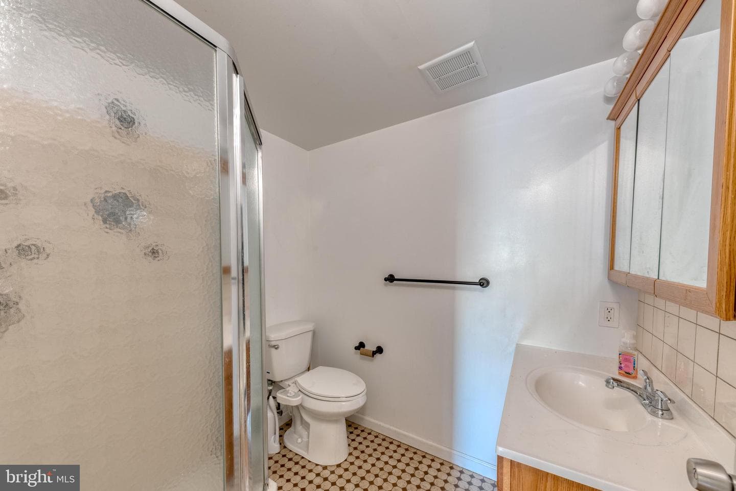 3821 Roland Avenue photo 11