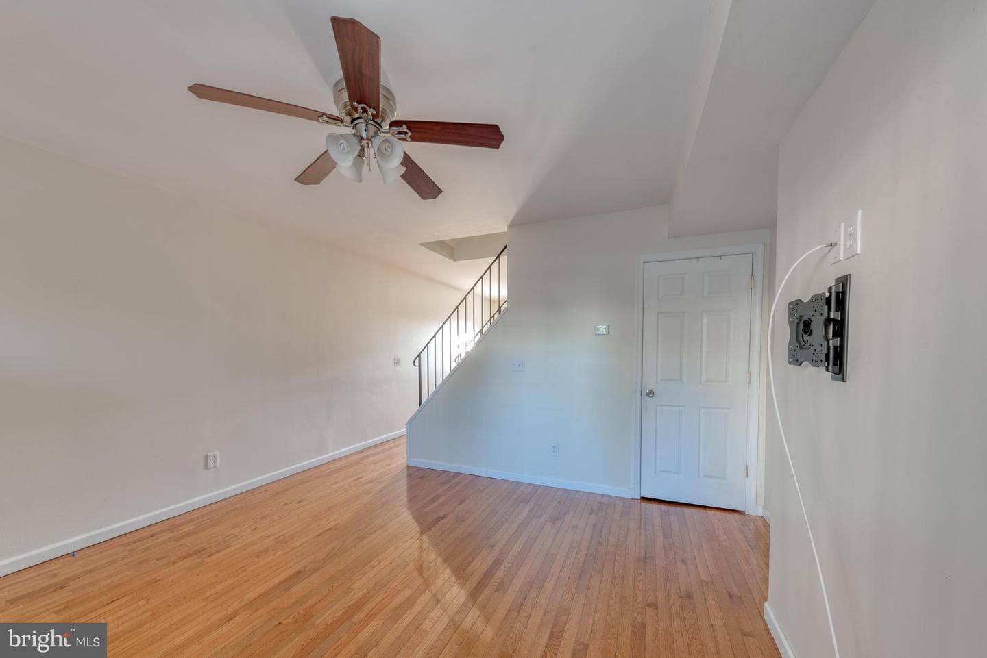 3821 Roland Avenue photo 4