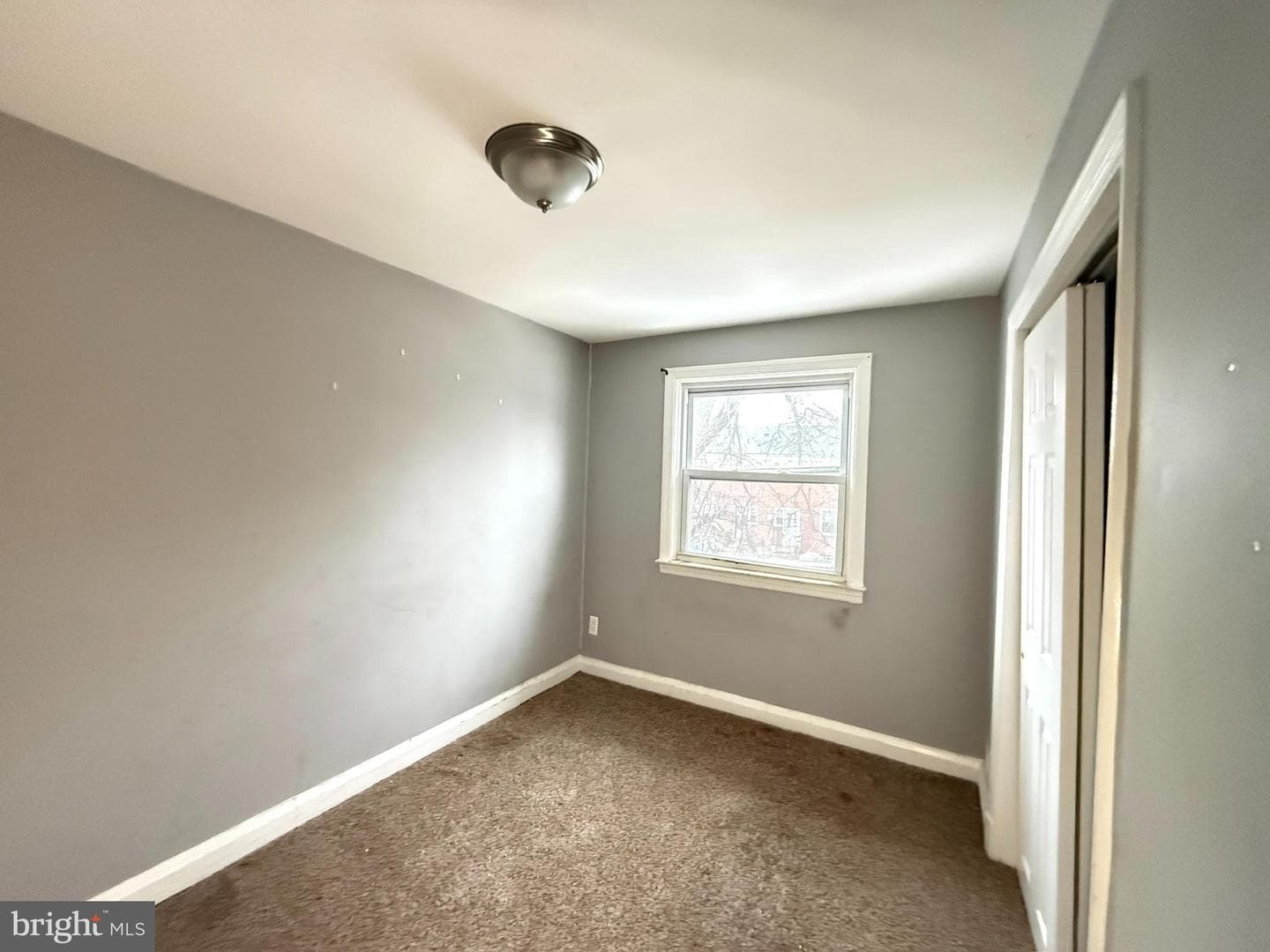 2725 Uhler Avenue photo 5
