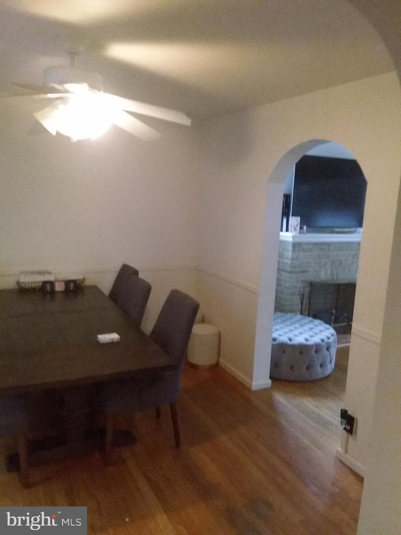4412 Springwood Avenue photo 11