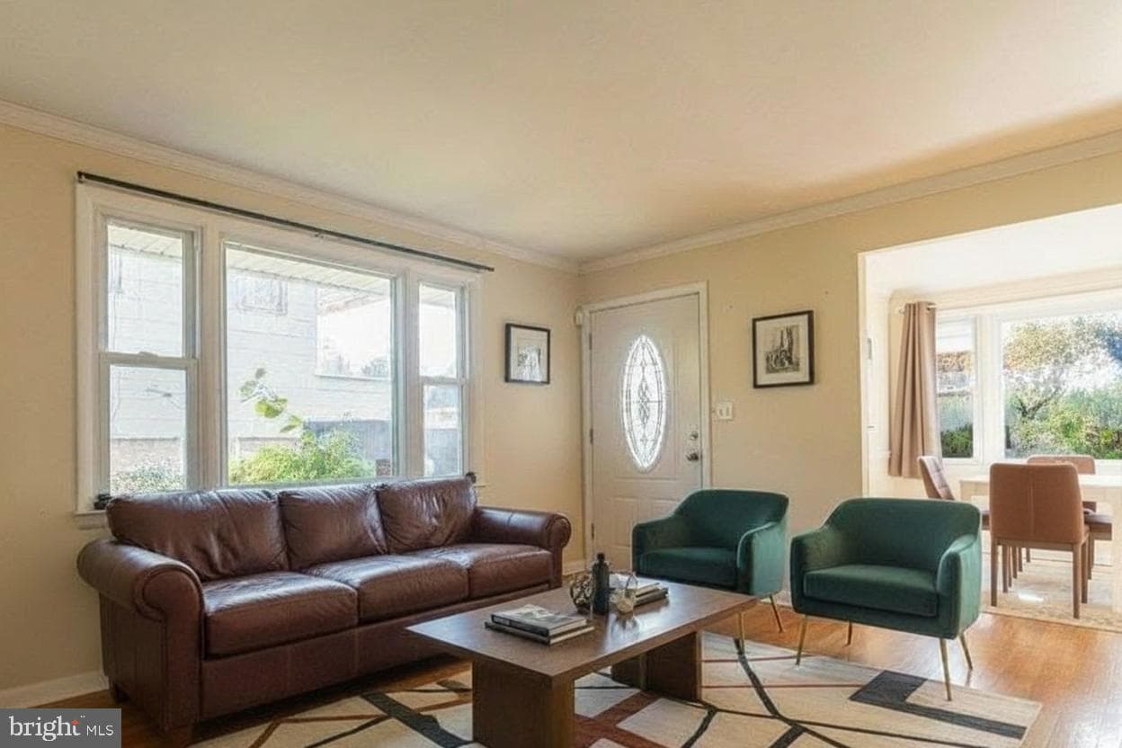 4610 Schley Avenue photo 3