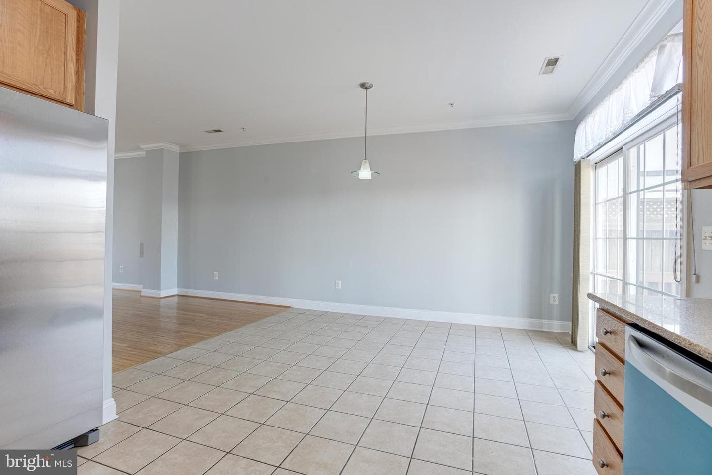 302 Scott Street photo 14