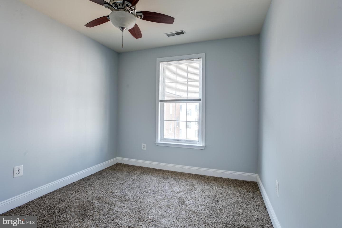 302 Scott Street photo 24