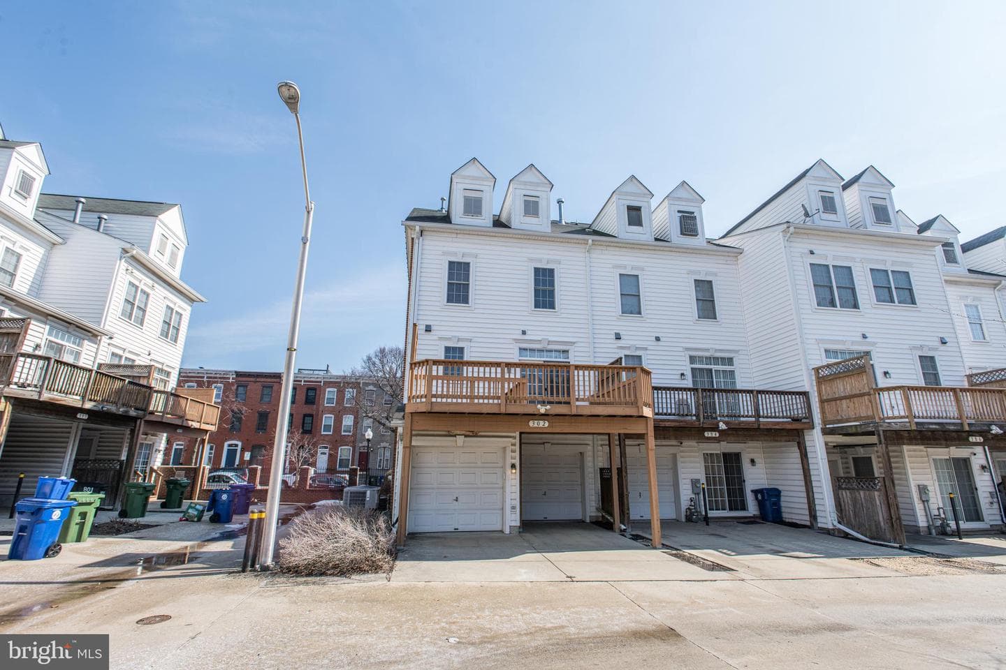 302 Scott Street photo 43