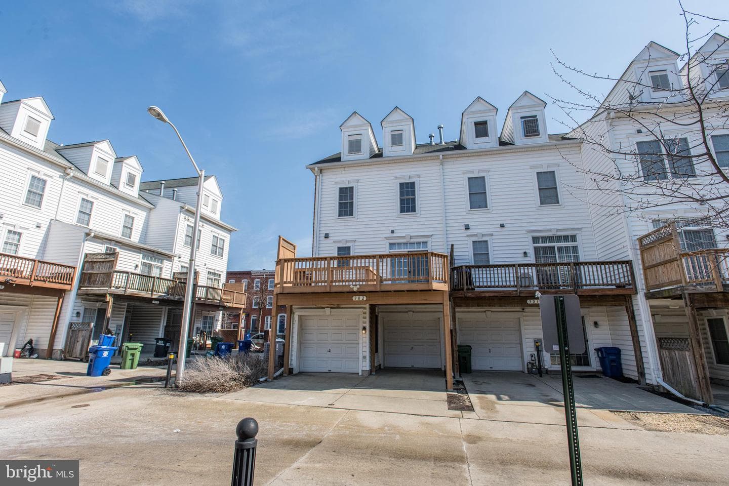 302 Scott Street photo 45