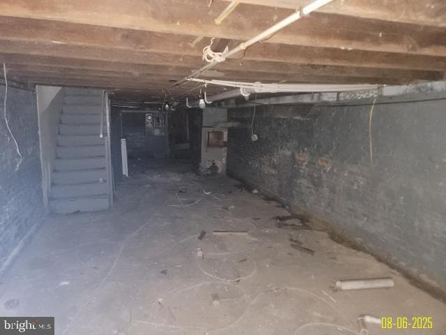1818 Clifton Avenue photo 10