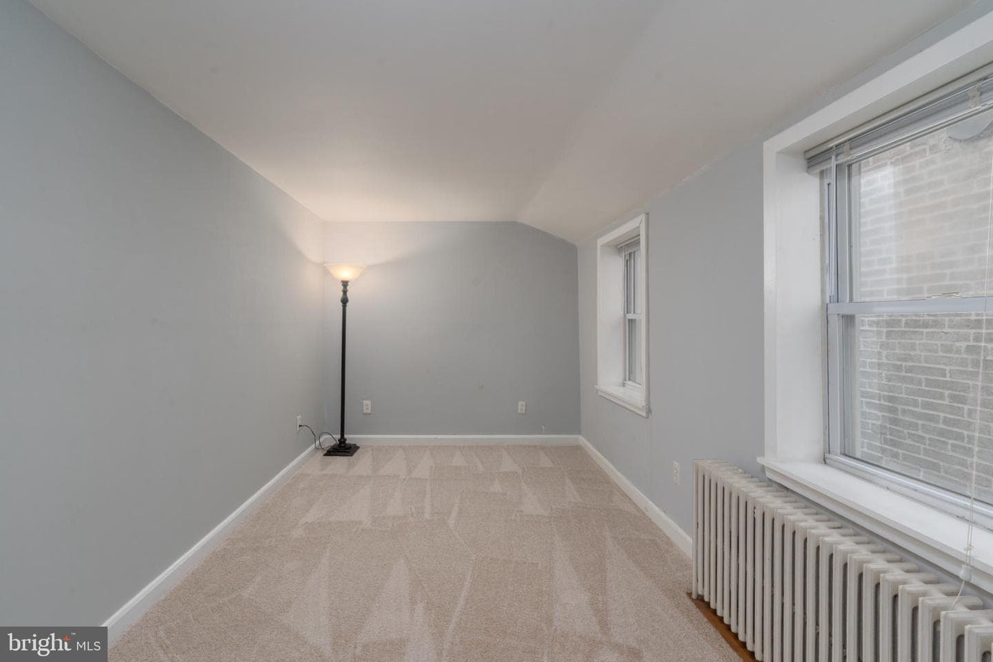 1826 E Lombard Street photo 18