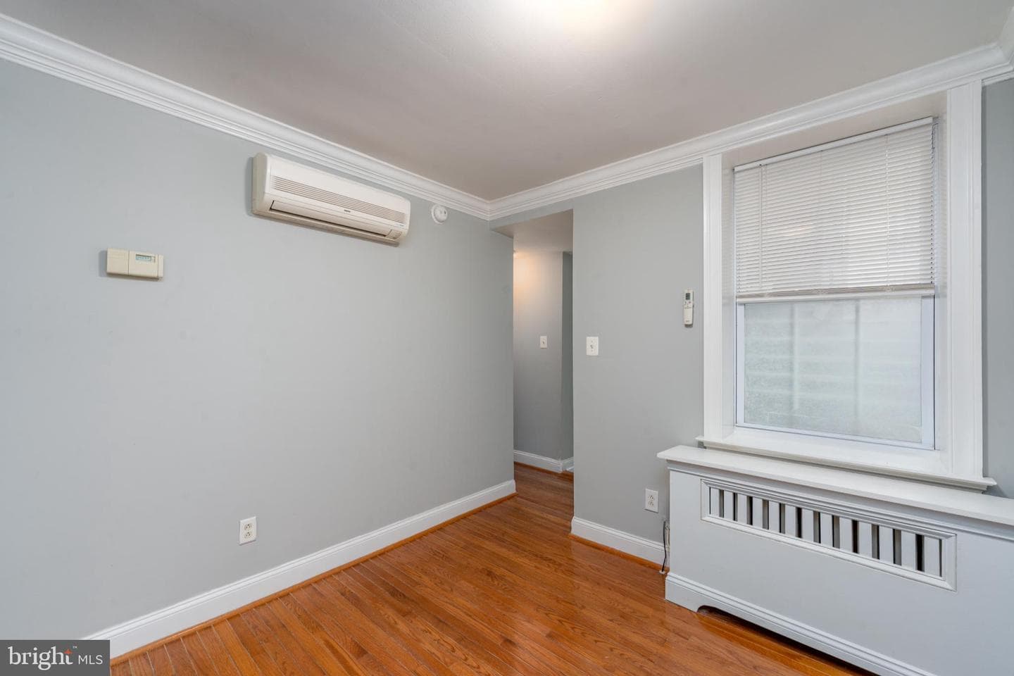 1826 E Lombard Street photo 9